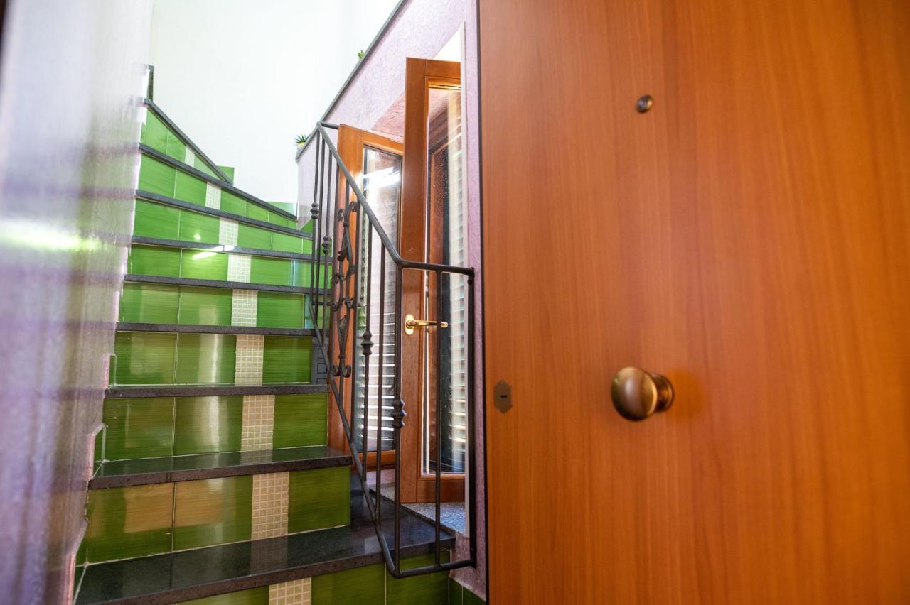 Casa Teresa Nel Centro Di Vietri Apartment ภายนอก รูปภาพ